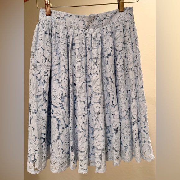 Elegant Chicwish Blue Lace Two-Piece Set XS - Picture 7 of 9